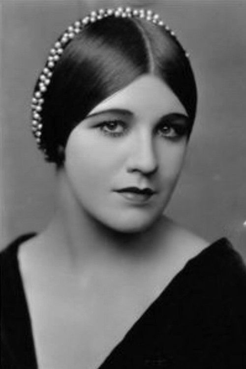 Nina Romano as Minerva Starlight