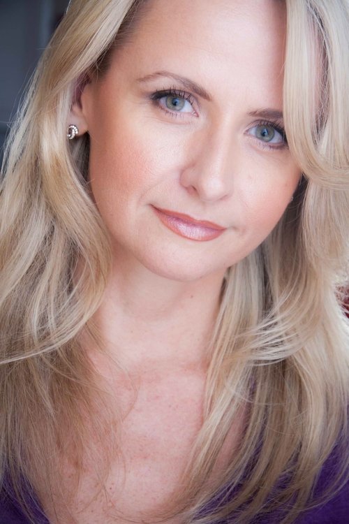 Kate Lacey as Doris Downs