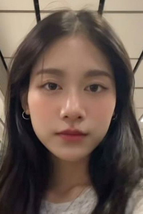 Paramee Luengnaruemitchai profile photo