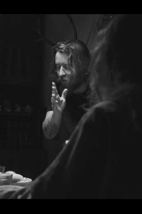 Carlos Lacasa as Carlos