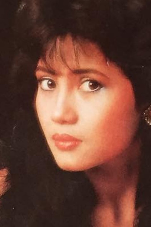 Yenny Farida as River Girl