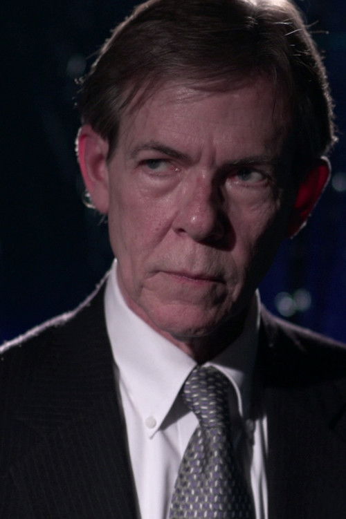 Steven Lawlor Jones as Maskin