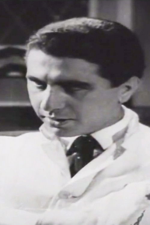 Yorgos Karetas as Elder of Thebes