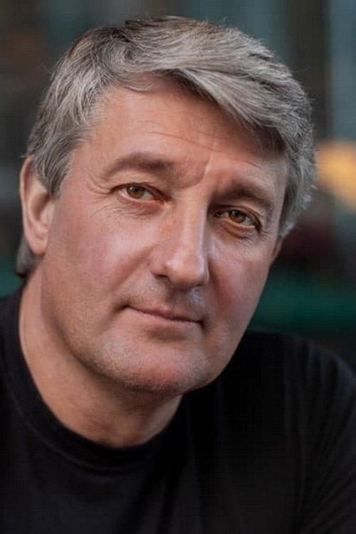 Pavel Abdalov as Pasha