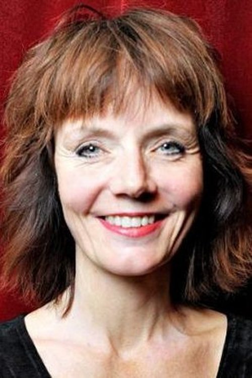 Mari Maurstad as Bjørg