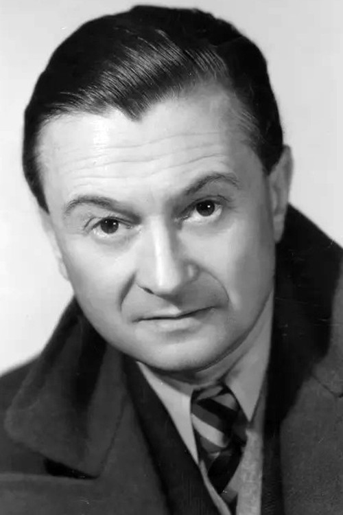 Julien Duvivier as Donalbain