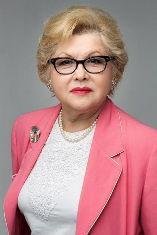 Natalia Feklenko as Альбина