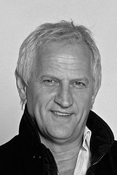 Wilbert Gieske as Frans Hazenberg