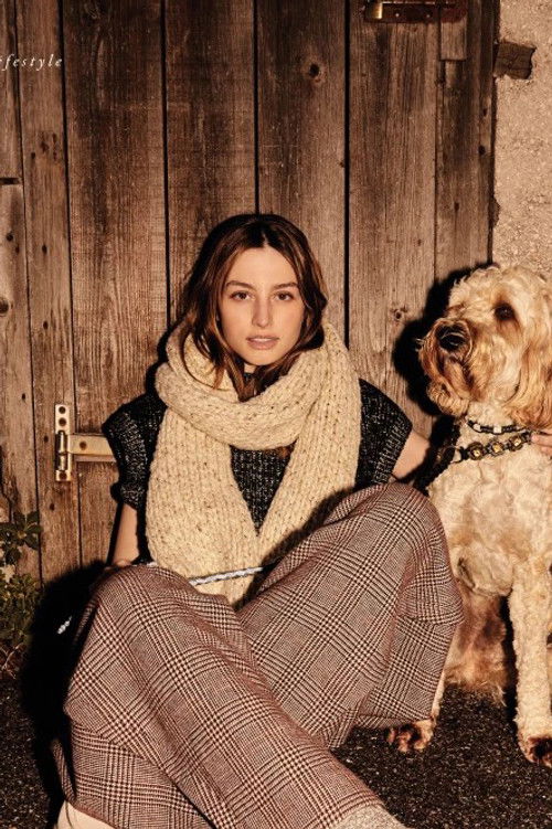 Rebecca Massimo as Her