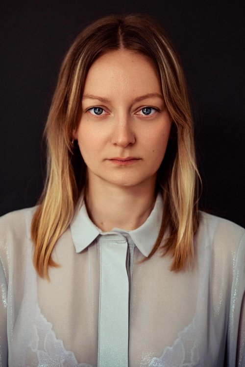 Lotte Diependaele as 