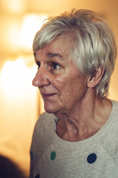 Christy Ann Skivington as Maggie