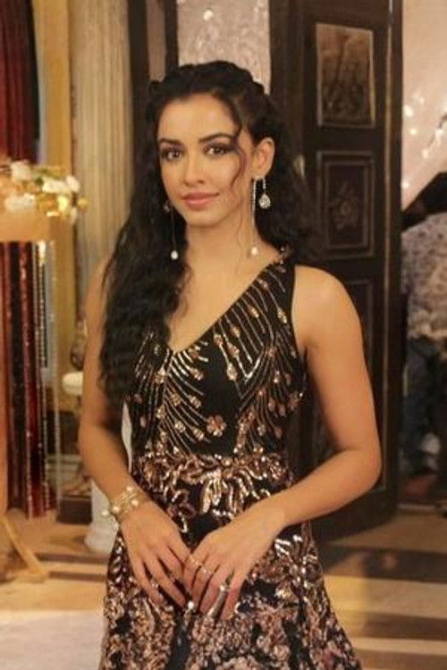 Saumya Saraswat as Sub-Inspector Avni