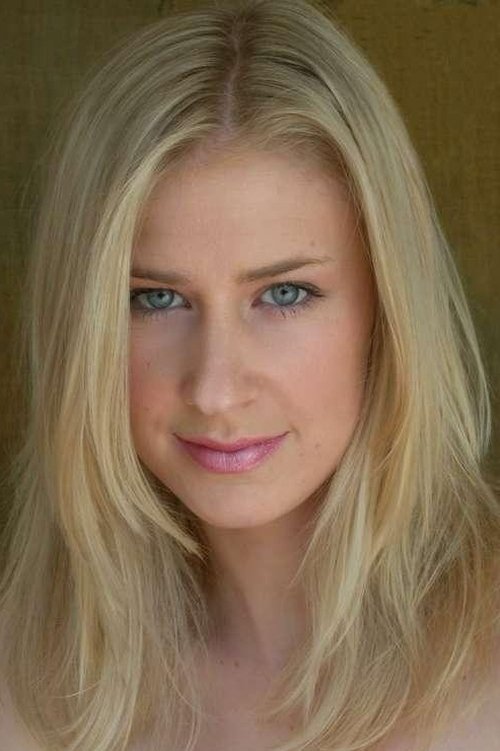 Kira Turnage as Sophie