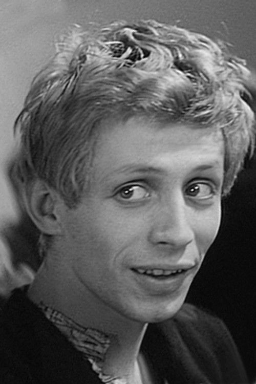 Lev Vajnshtejn as Yankel