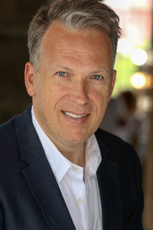 Steve Barnes as Paul Arkadian