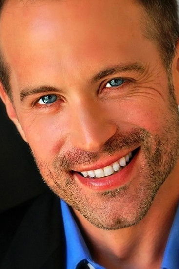 Tony Maietta as Historien du cinéma