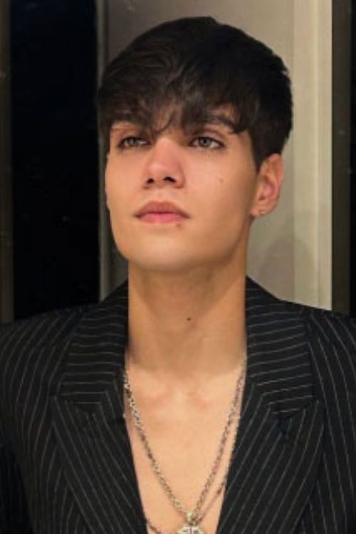 Agustín Sosa as Niño