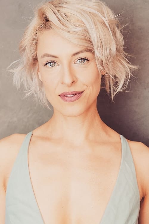 Maxi Witrak as Turner