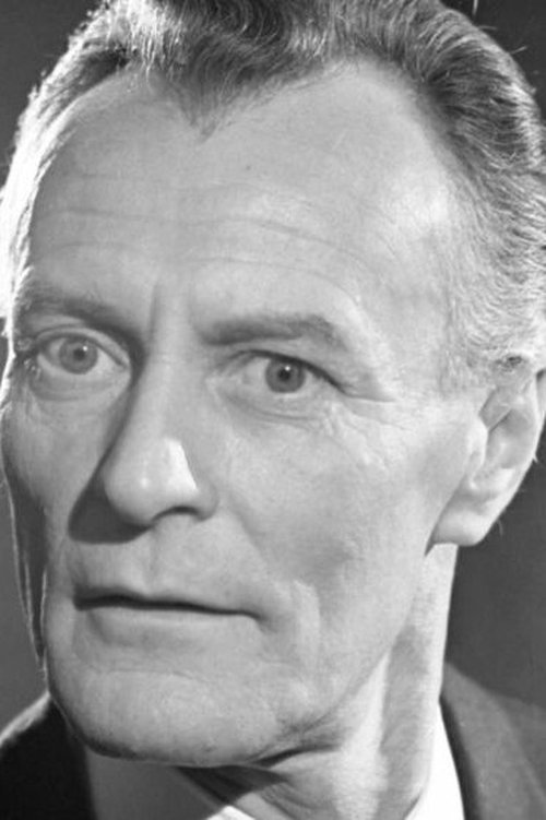 Saturnin Żórawski as "Hunchback Józio"