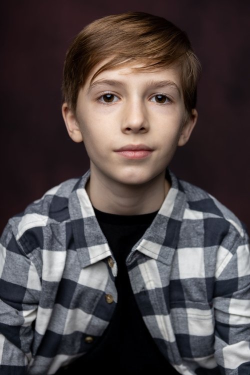 Wesley Holloway as Ryan
