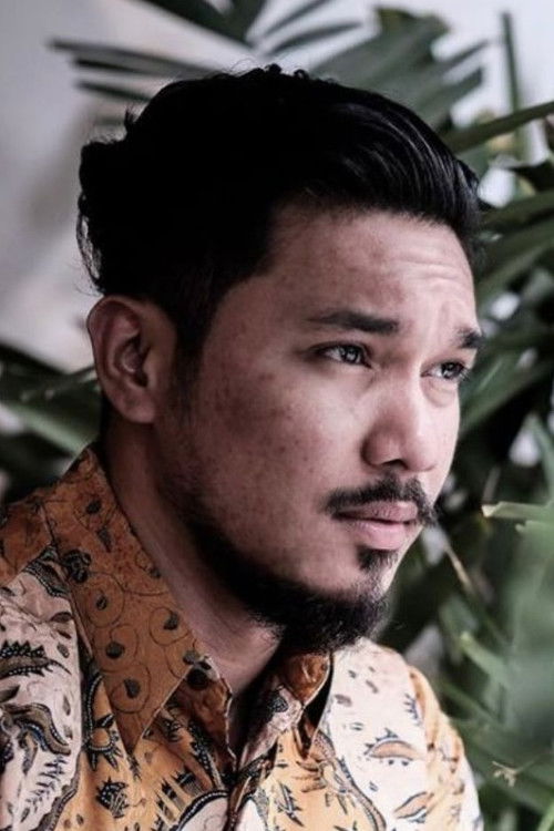 Fadi Iskandar as Ivan