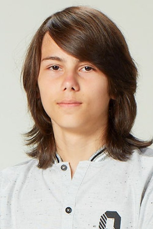 Arda Adil Görgen as Kaya Çekilmez