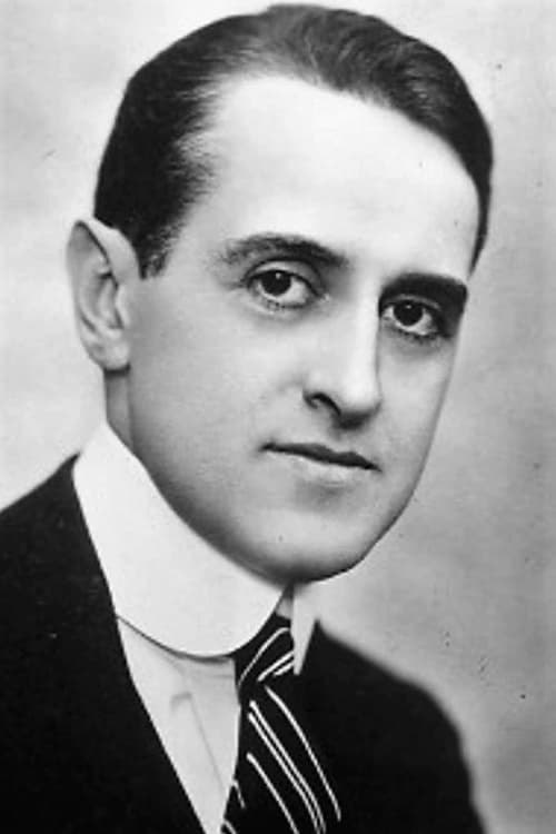 Taylor Holmes as Albert Monroe