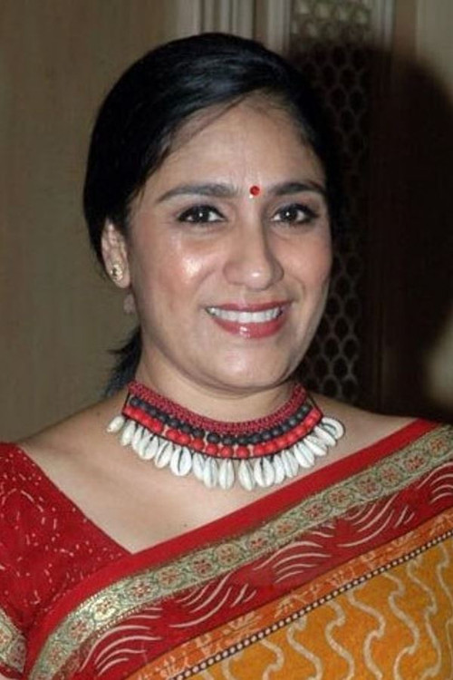 Uma Padmanabhan as Parvathy's Mother