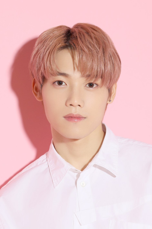 Masaya Kimura as Naomi Mitomo