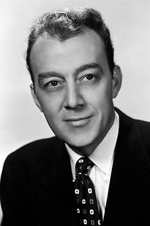 Edmon Ryan as Victor Backett