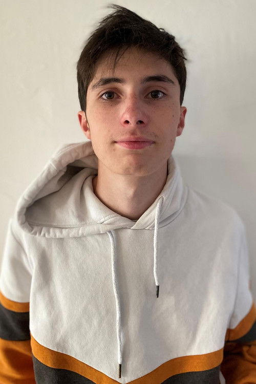 Mathéo Boisselier as Nicolas