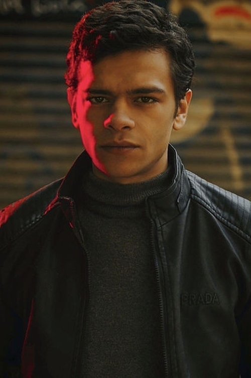 Fares Haddad as مادا