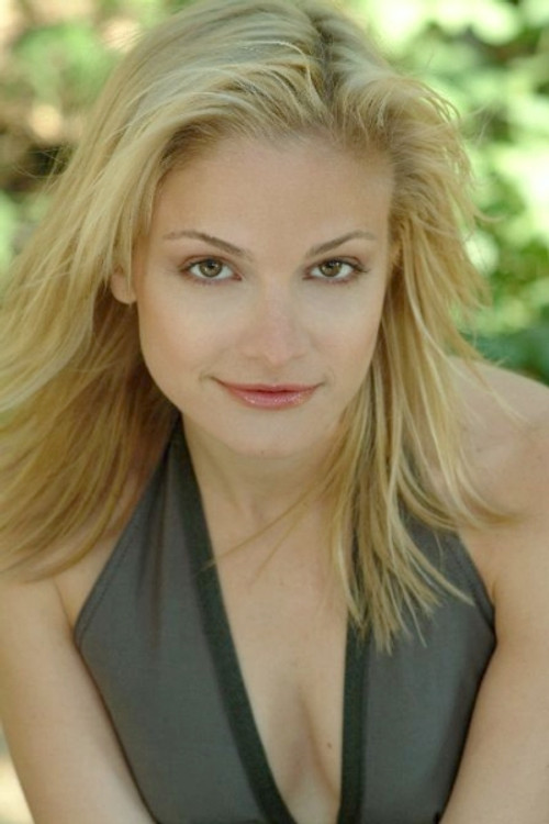 Heidi Kristoffer as Lauren