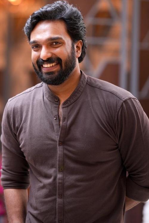 Amith Chakalakkal as Aravind Madhavan