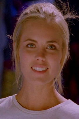 Shella Alan as Nicole 'Nikki'