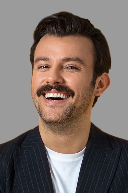 Salih Bademci as Cenk
