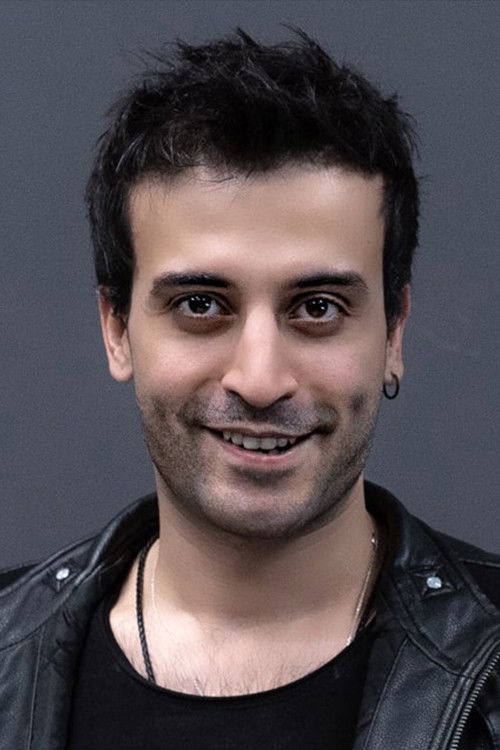 Berkay Tulumbacı as Berkant