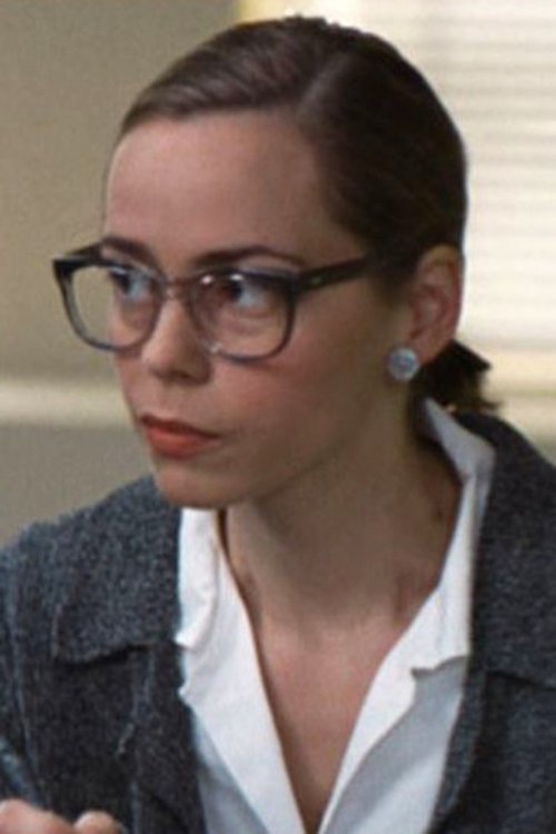 Helen FitzGerald as Cleo