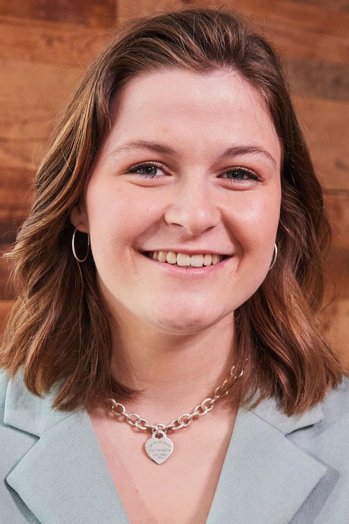 Delphine Morissette as Laurie