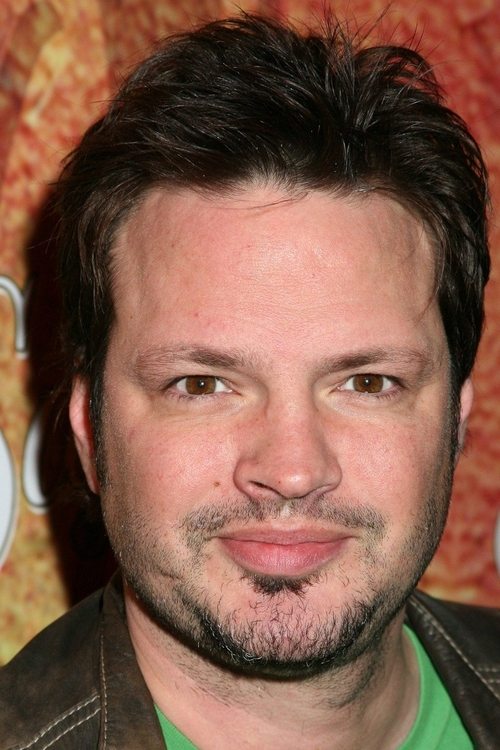 Patrick Van Horn as Sue