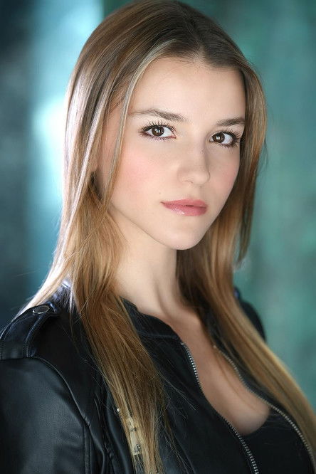 Arcadia Kendal as Erin Heley