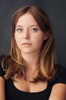 Lexi Minetree as Shannon