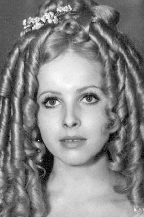 Julie Jurištová as 