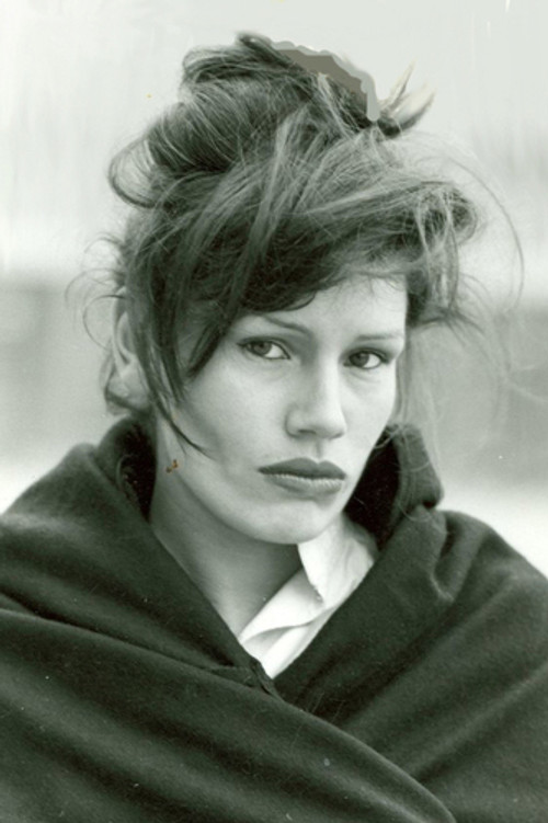 Catherine Belkhodja as Mother