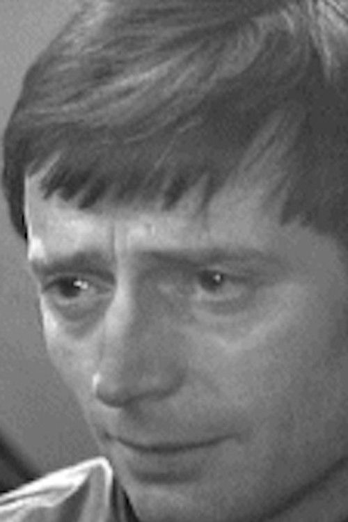 Terry Scully as Carter