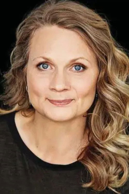 Moa Herngren as Self - Host