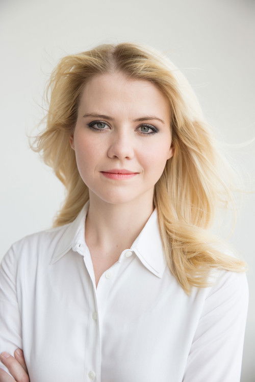 Elizabeth Smart as Herself - Narrator (voice)