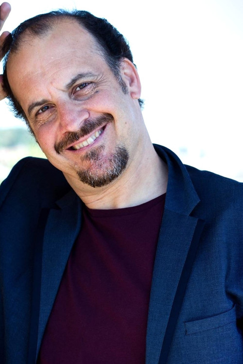 Nick Nicolosi as Ginecologo