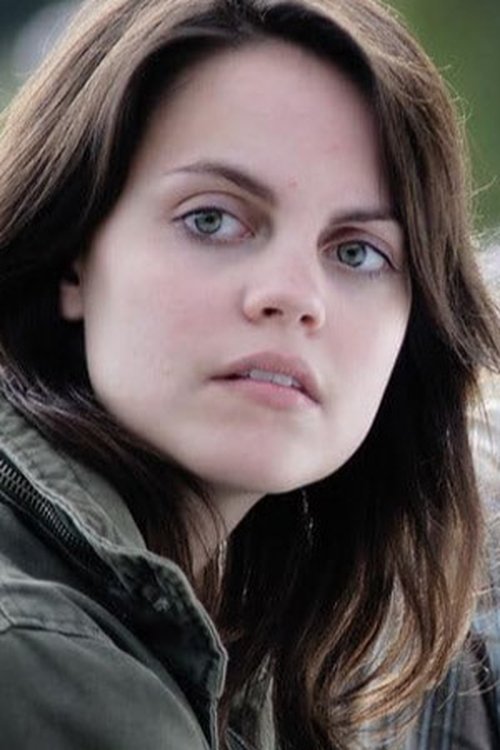 Kelsey Ledgin as Deidre