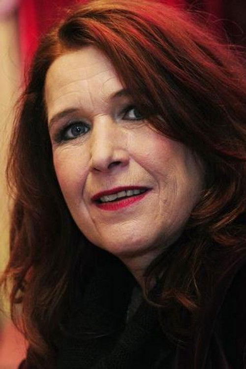 Tosca Niterink as Ada (voice)